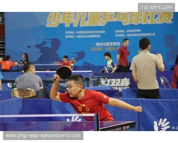 乒乓球少年模仿教练口音全队笑趴——一场笑声中的成长盛宴