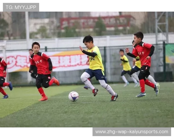 足球俱乐部在青训中建立成长档案公开化与家长反馈通道,足球青训俱乐部规章制度 足球俱乐部在青训中建立成长档案公开化与家长反馈通道,足球青训俱乐部规章制度